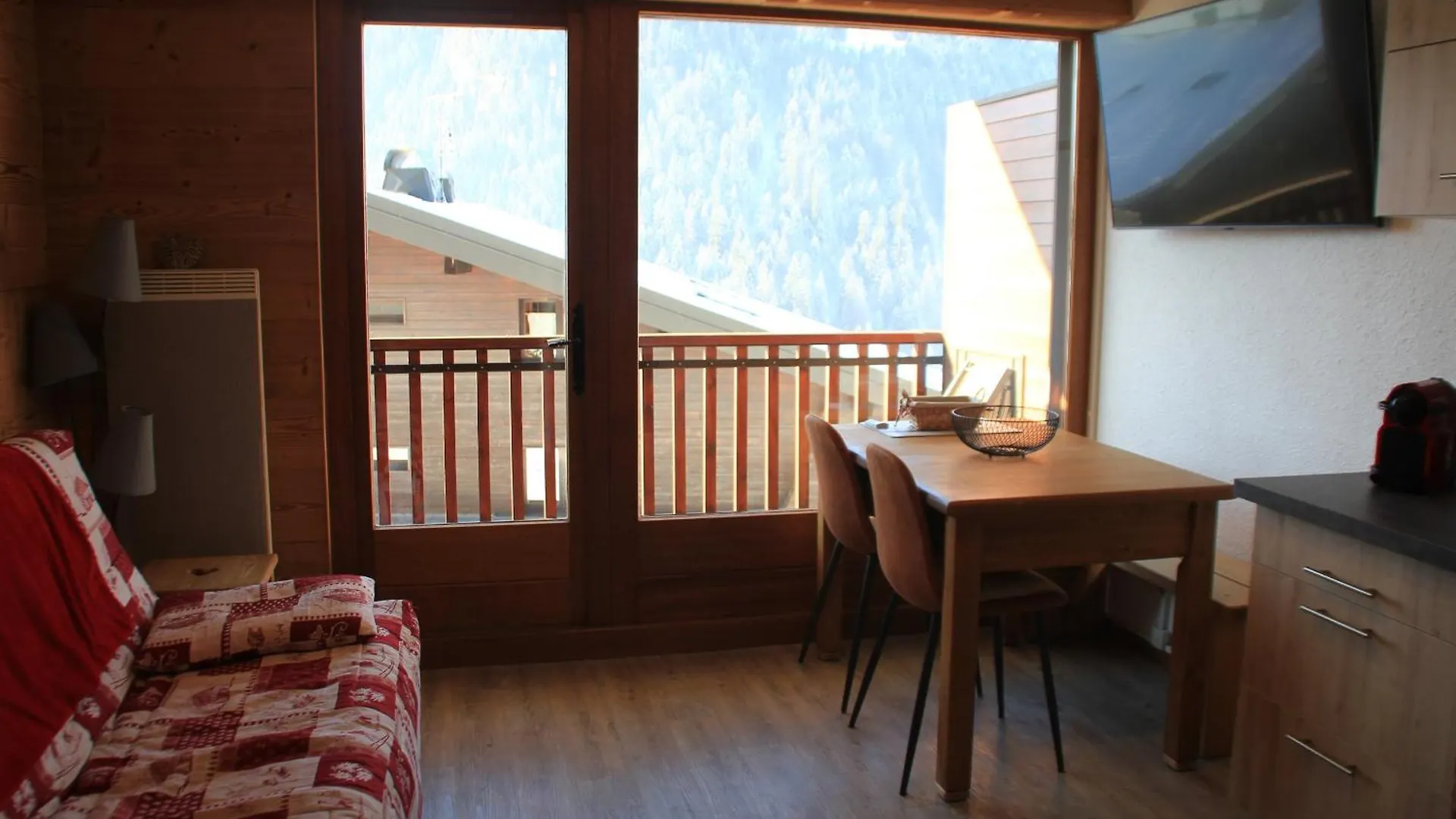 Joran Jr6 Mountain & Nature 4 Pers Chatel Apartment